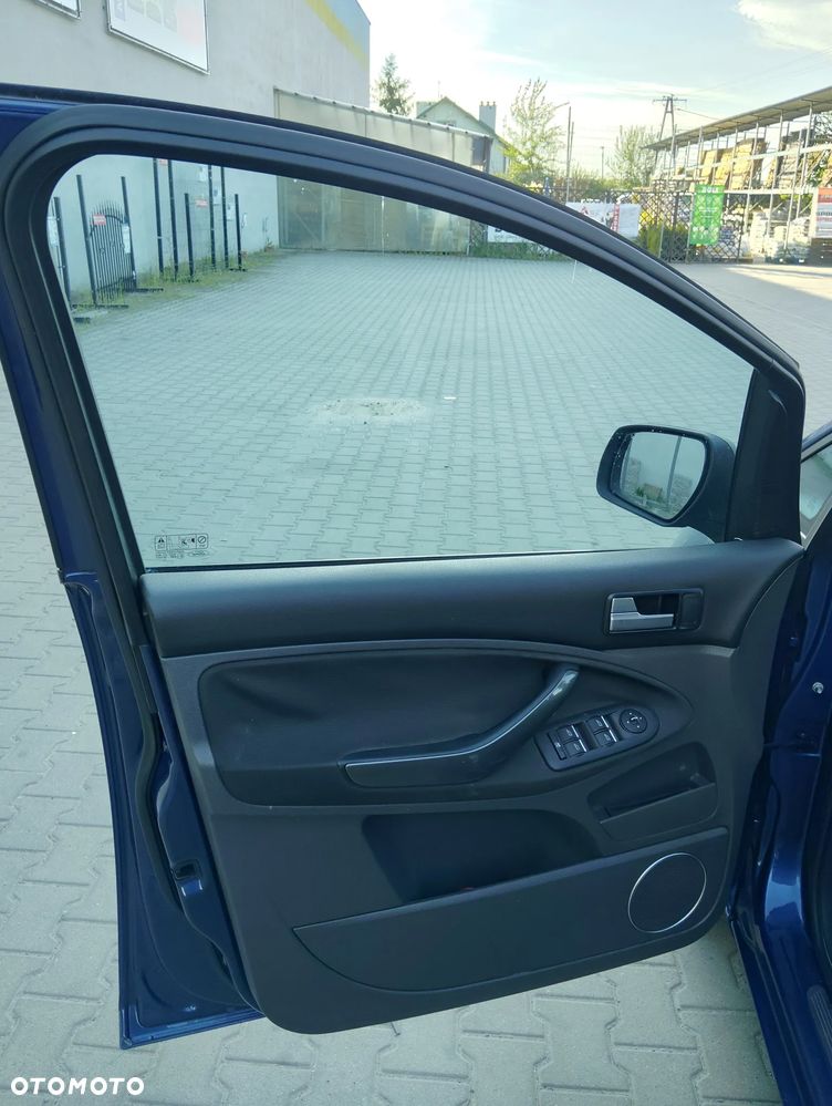 Ford C-MAX 2.0 Titanium - 12