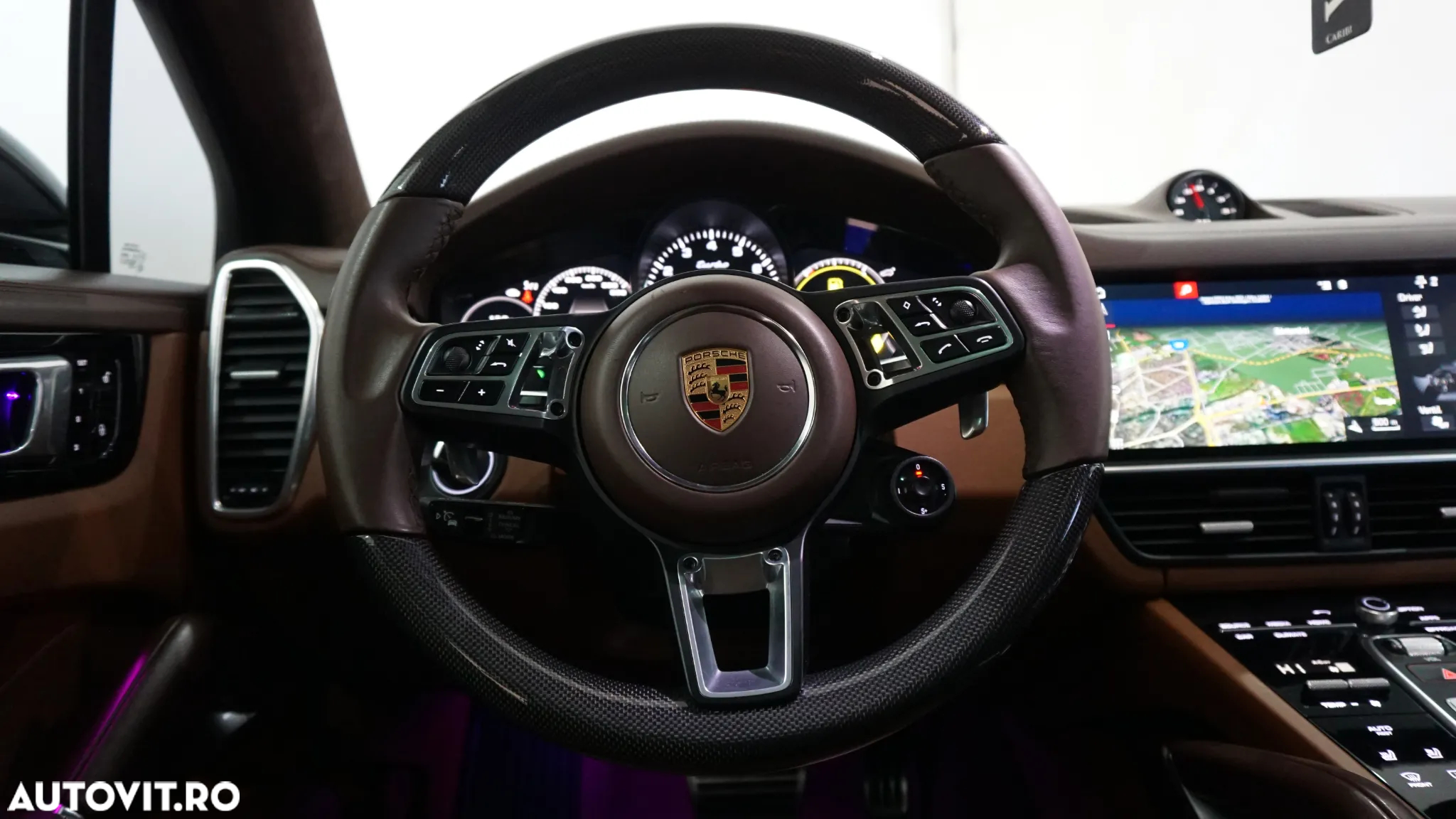 Porsche Cayenne Turbo - 15