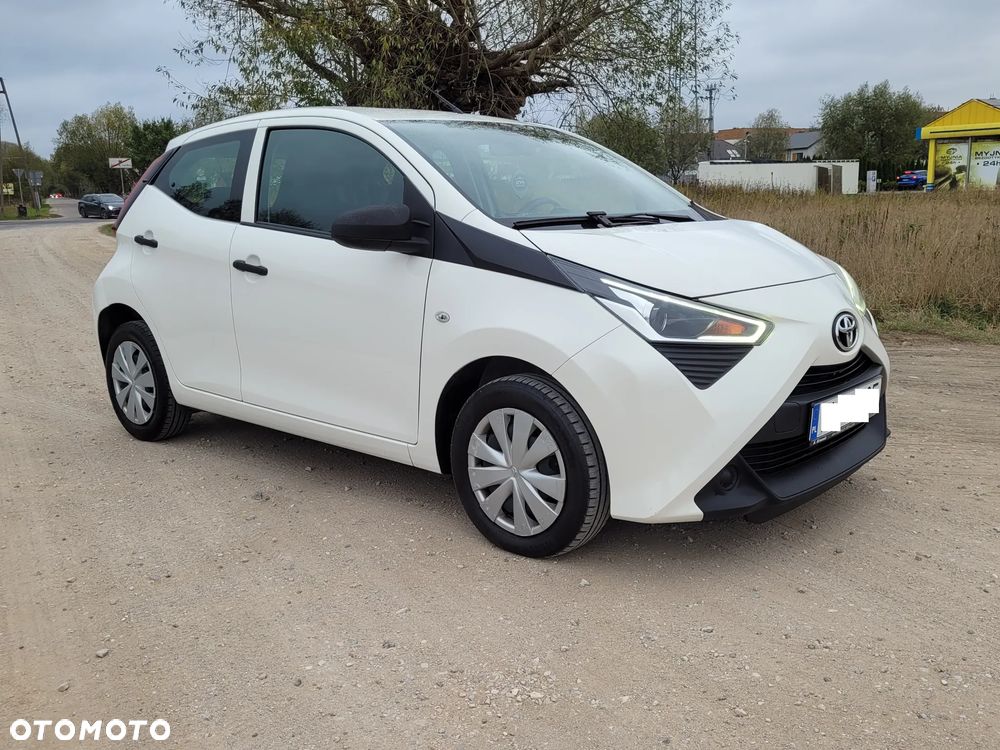 Toyota Aygo 1.0 VVT-i Color Edition - 1