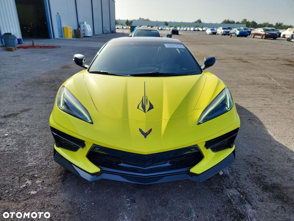 Chevrolet Corvette Stingray 2LT 6.2 V8 Automatik - 9