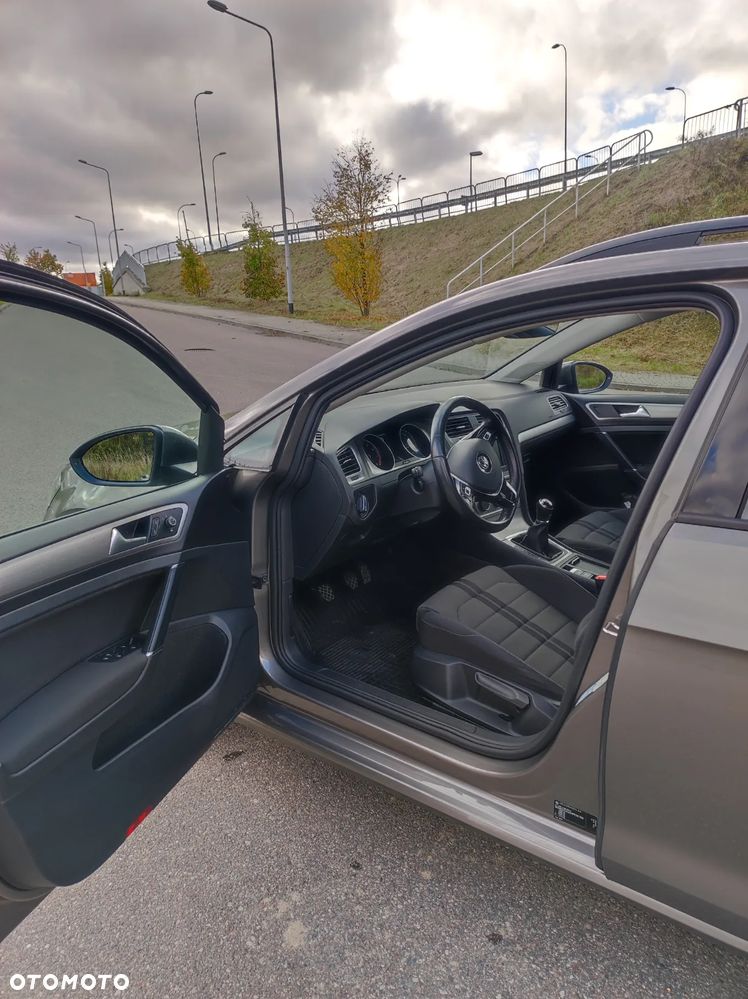 Volkswagen Golf 1.4 TSI BMT Comfortline - 7