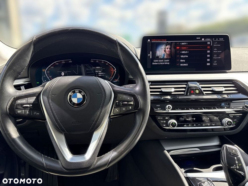 BMW Seria 5 - 13