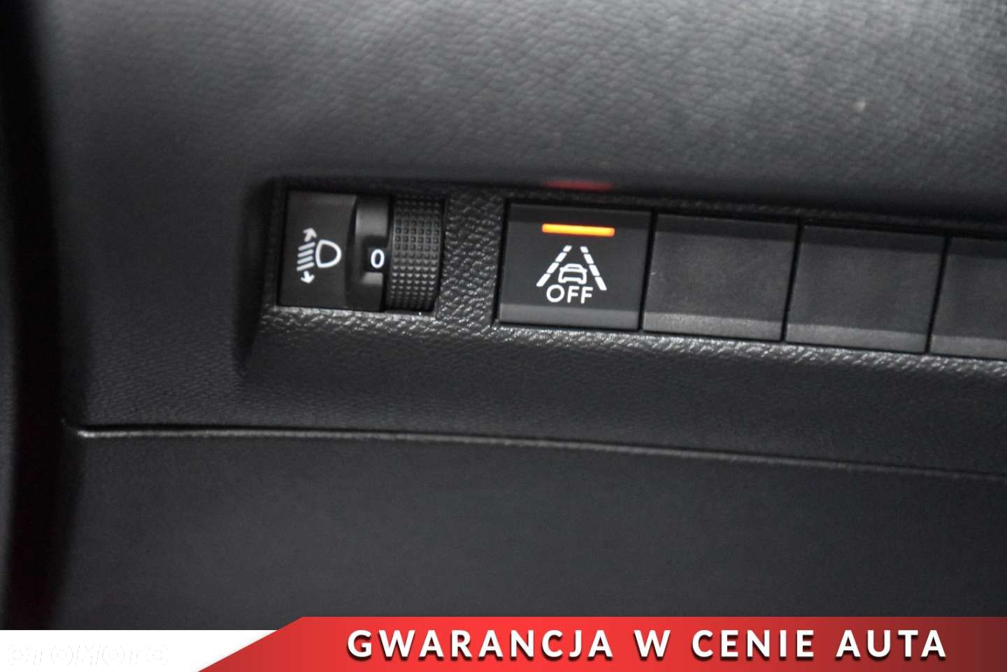 Peugeot 2008 BlueHDi 100 Active - 24