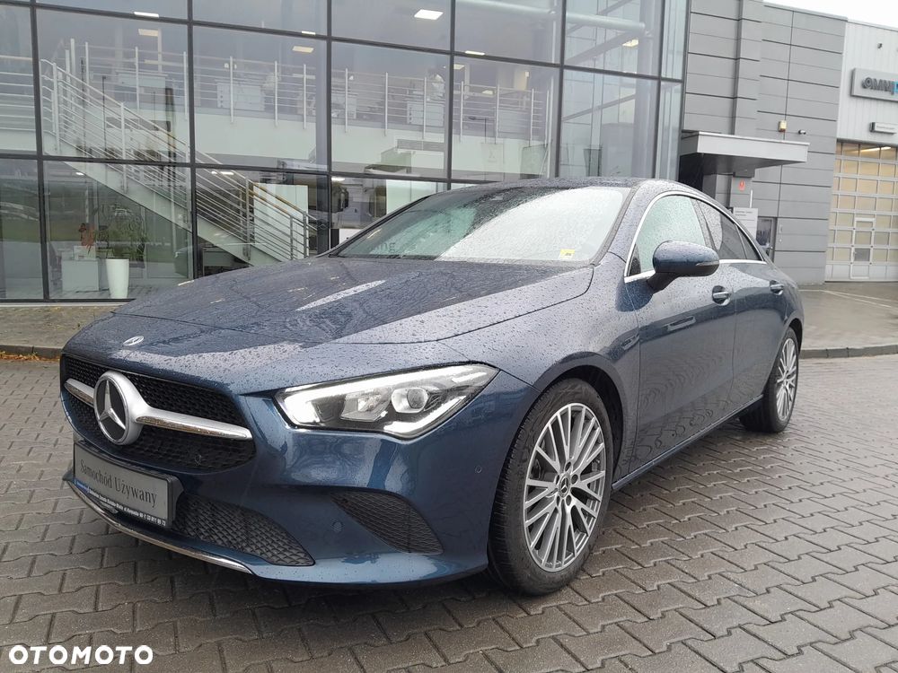 Mercedes-Benz CLA 180 Progressive 7G-DCT - 2