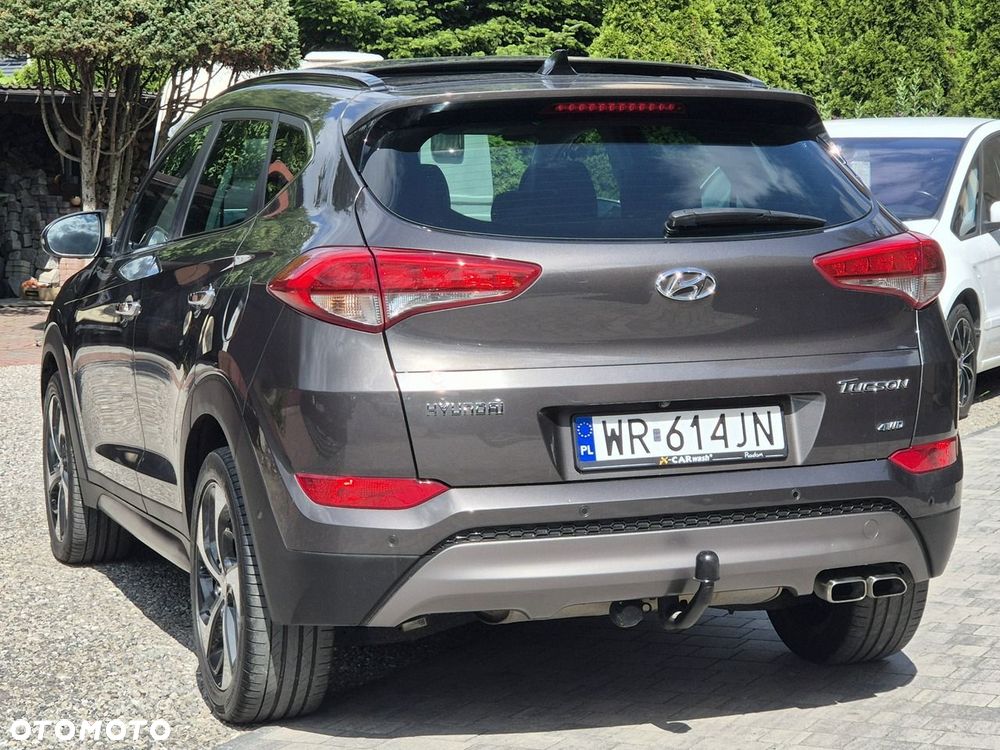Hyundai Tucson - 8