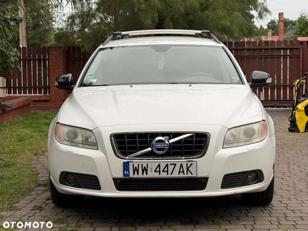 Volvo V70 2009 photo 3