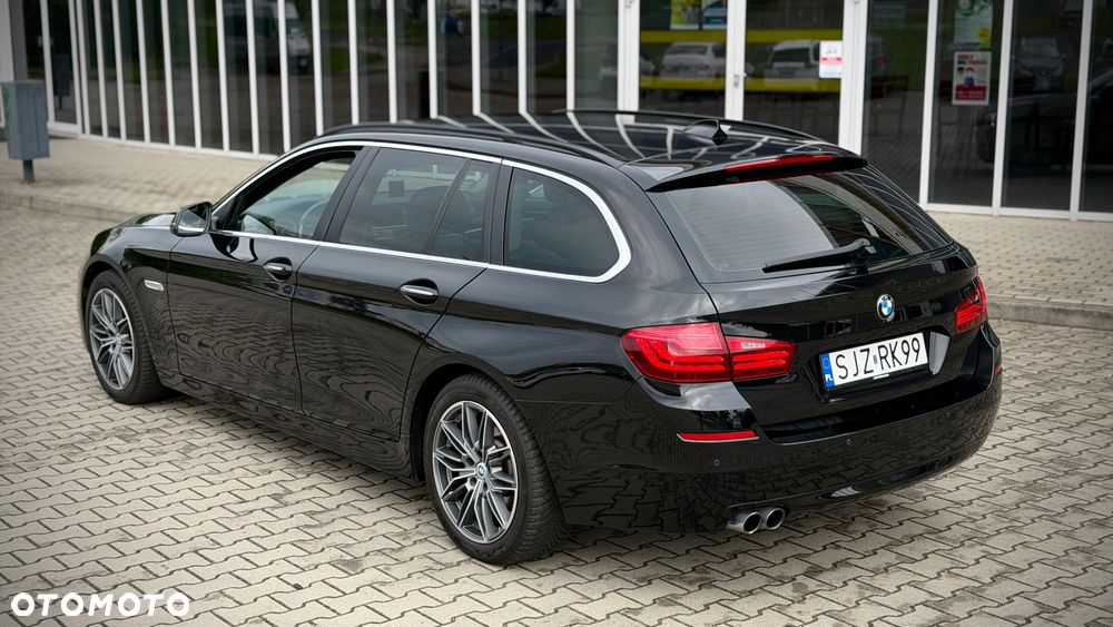 BMW Seria 5 530d xDrive Sport-Aut - 3