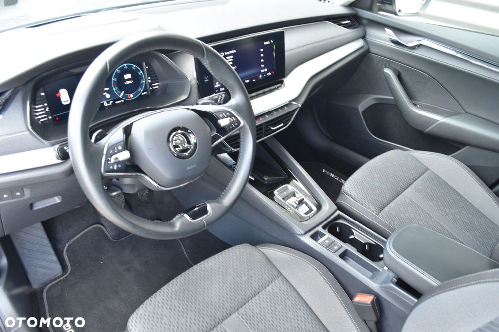 Skoda Octavia 2.0 TDI Style DSG - 9