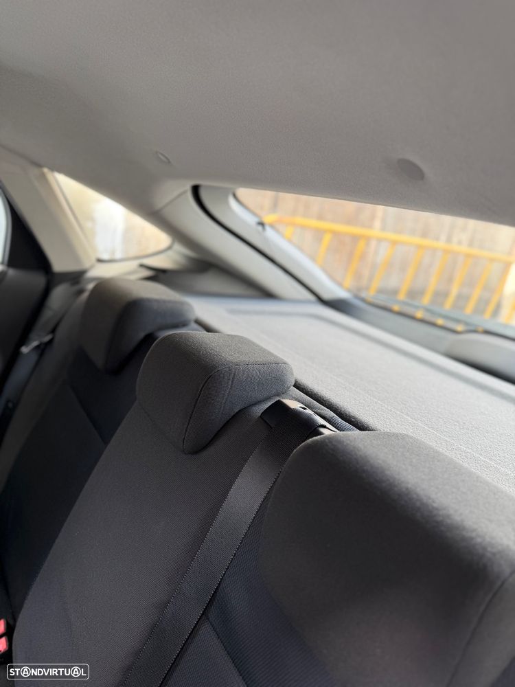 Ford Focus 1.6 TDCi Trend - 5