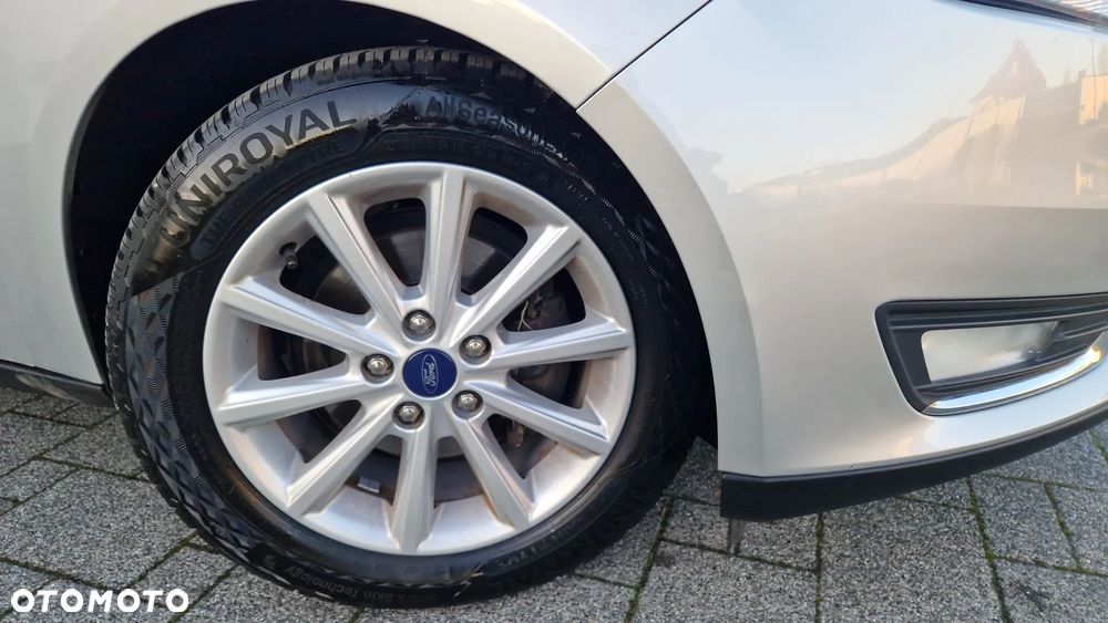 Ford Focus 1.5 EcoBlue STart-Stopp-System TITANIUM - 31