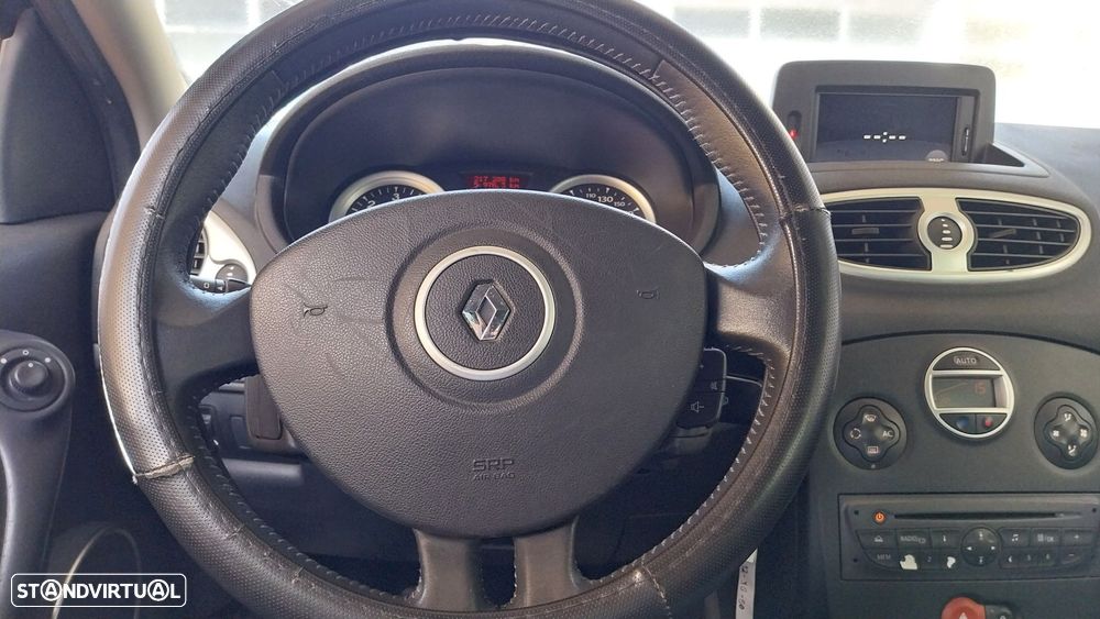 Renault Clio 1.5 dCi Dynamique S - 6