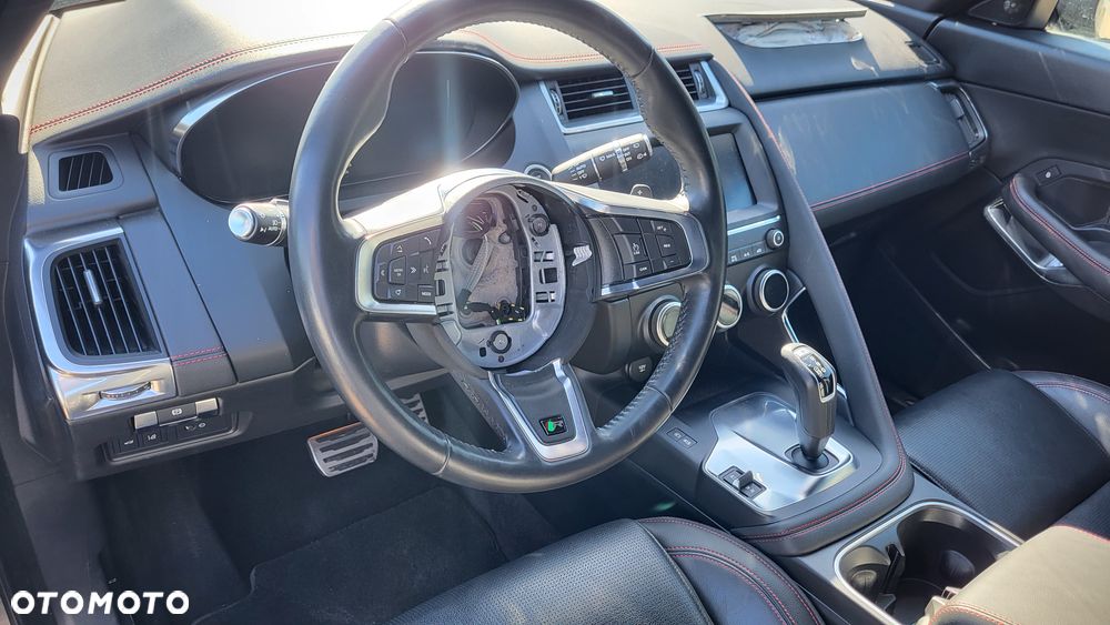 Jaguar E-Pace P200 AWD R-Dynamic S - 23