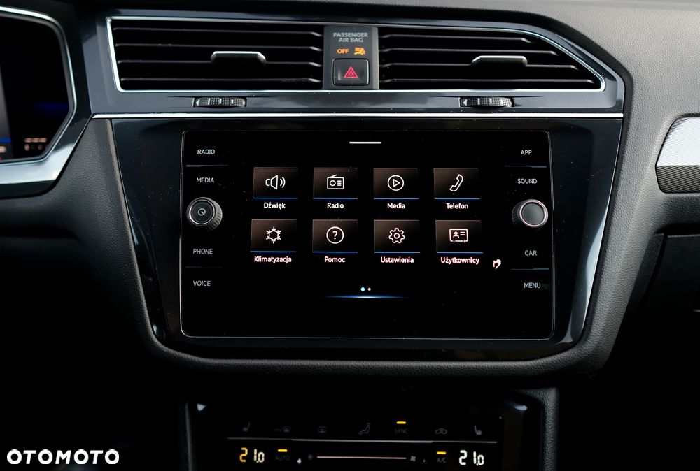 Volkswagen Tiguan - 25