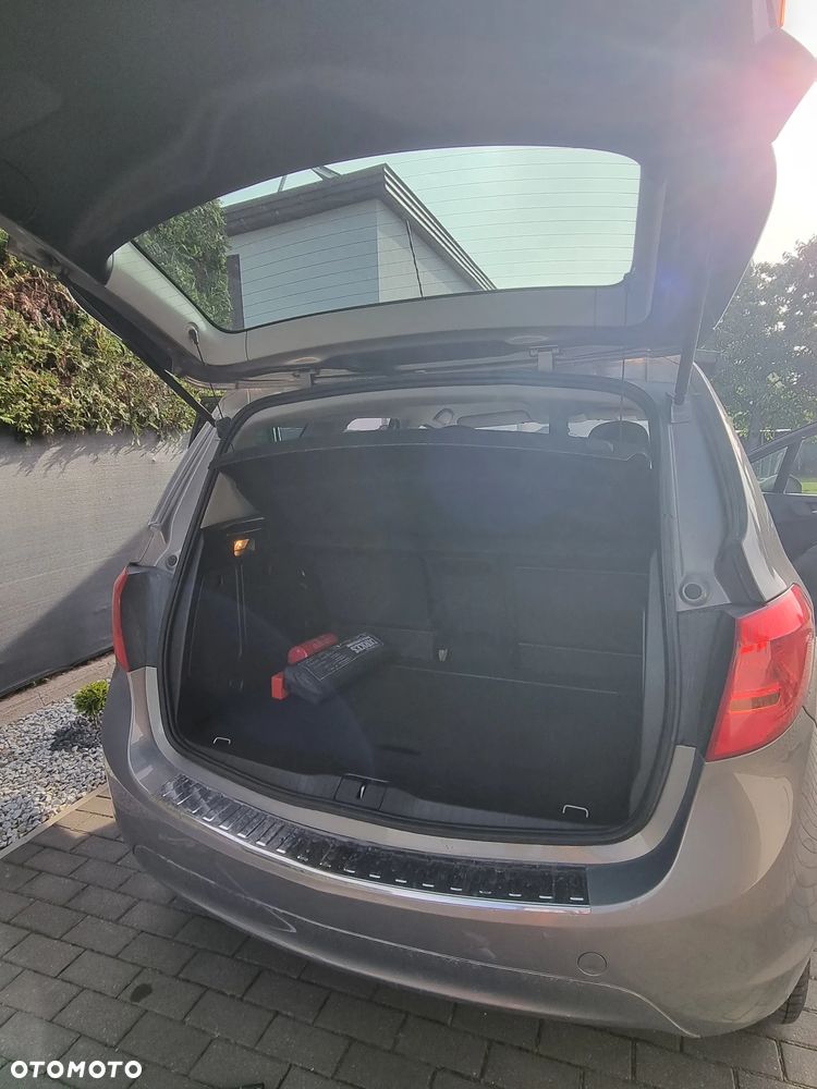 Opel Meriva 1.4 T Enjoy - 24
