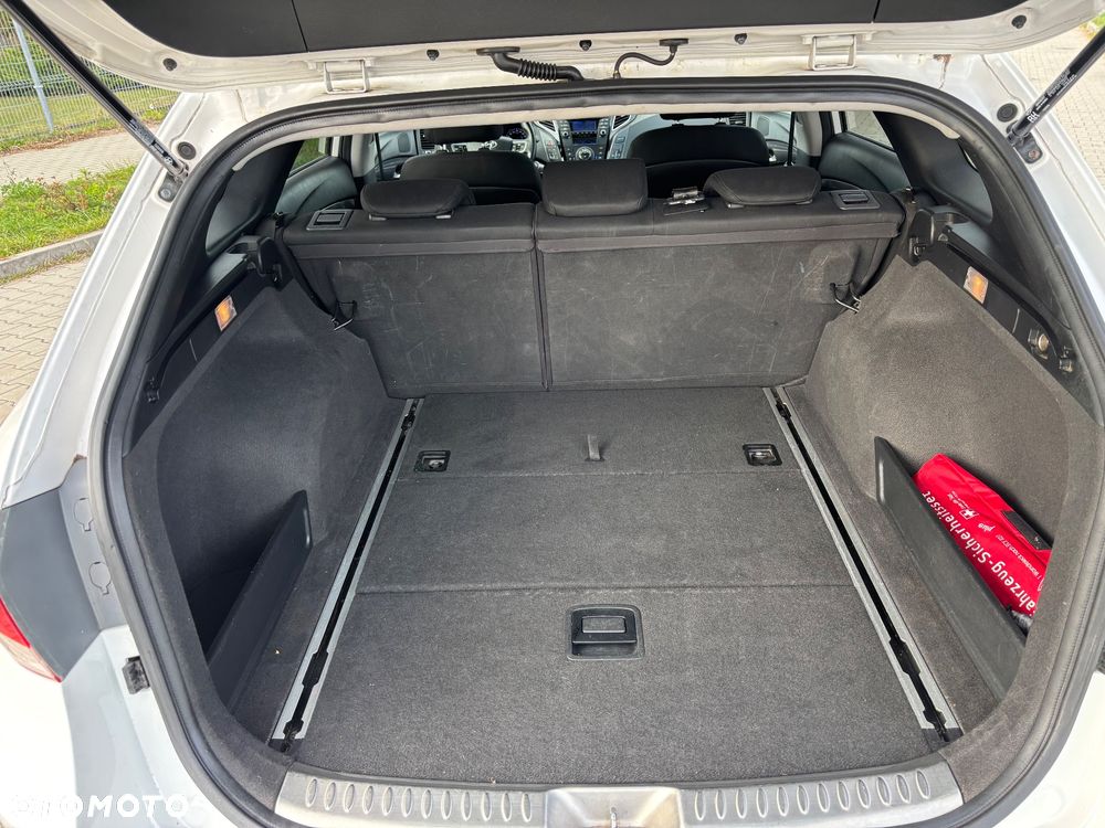 Hyundai i40 2.0 Premium - 19