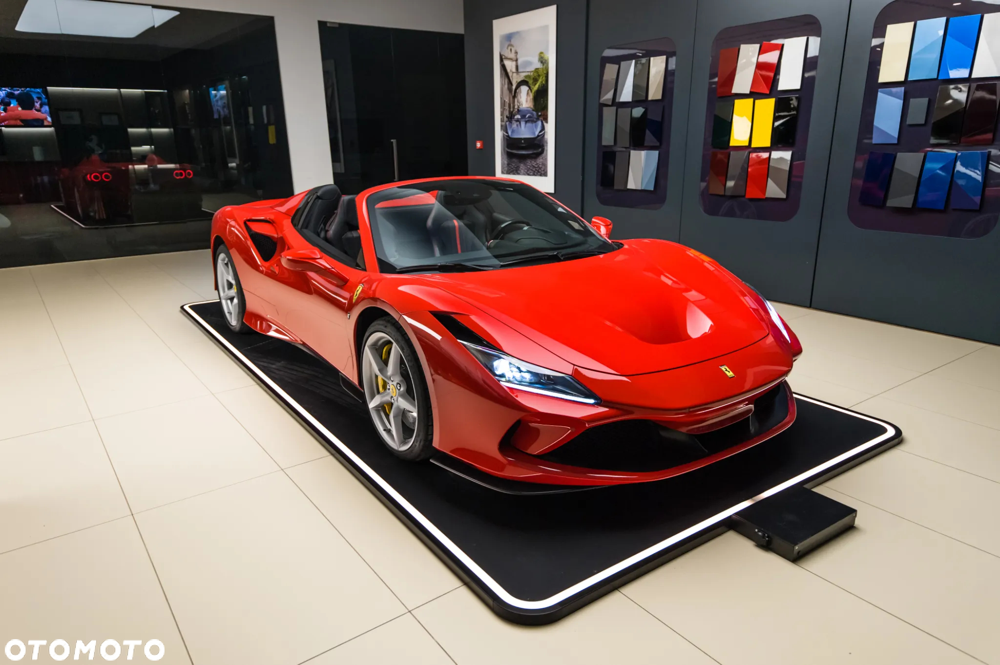 Ferrari F8 Spider - 29