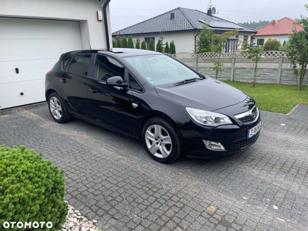 Opel Astra 1.4 Turbo - 2