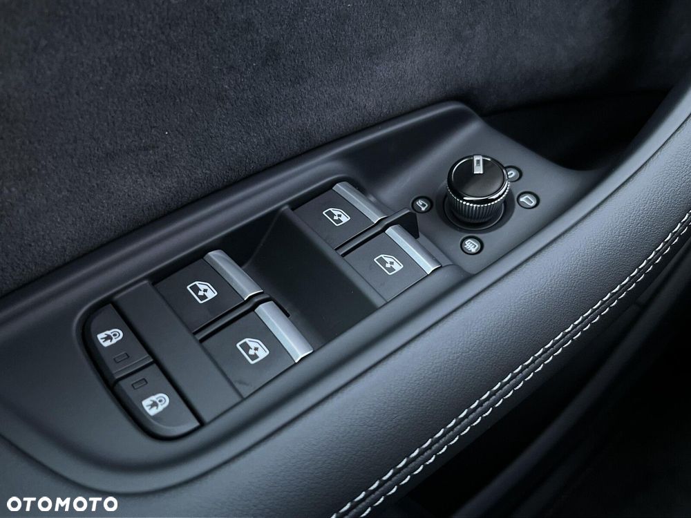 Audi Q7 - 36