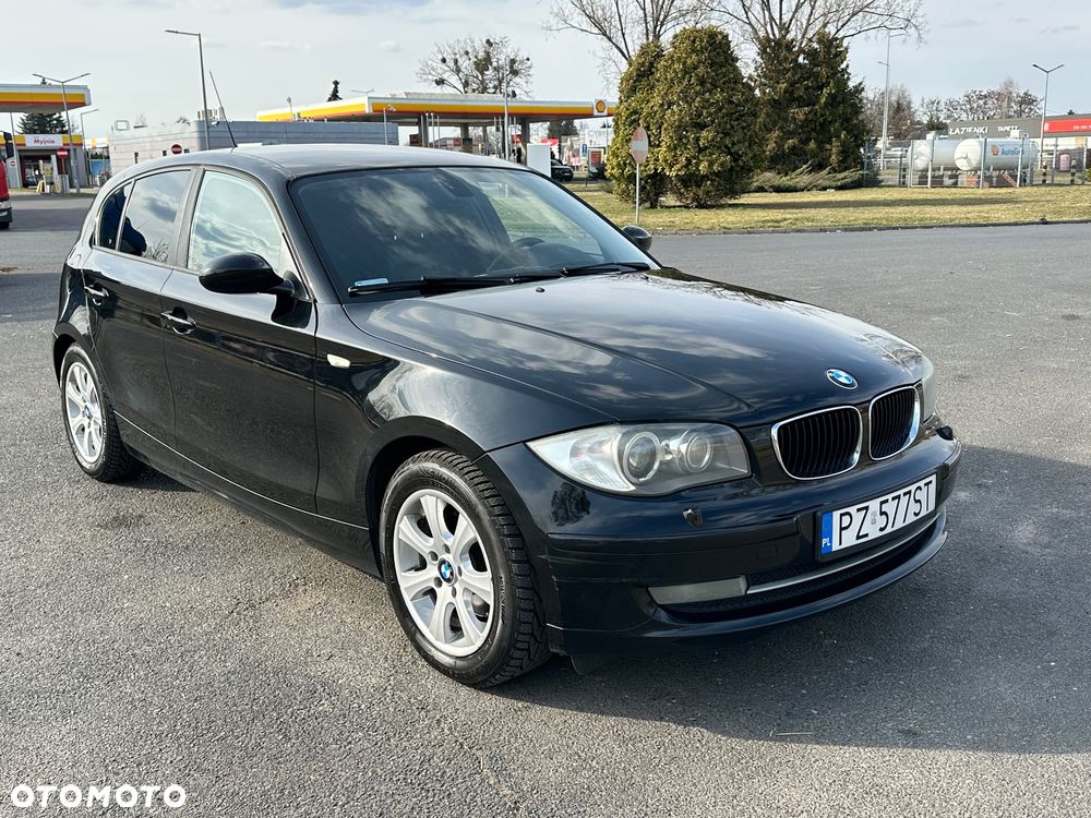 BMW Seria 1 120d DPF - 1