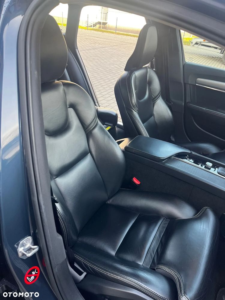 Volvo V90 D4 AWD Momentum - 19