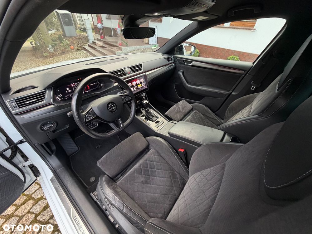 Skoda Superb 1.4 TSI Plug-In Hybrid Sportline DSG - 22