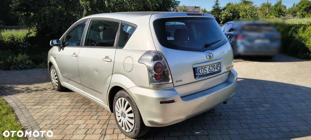 Toyota Corolla Verso 2.0 D-4D Sol - 22