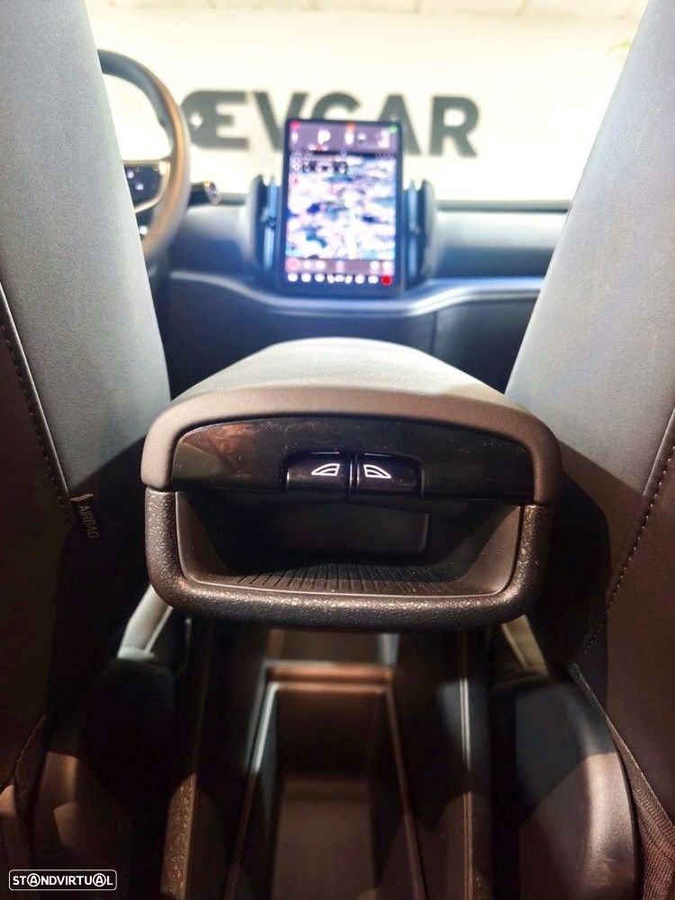 Volvo EX30 69 kWh Single Motor Extended Range Core - 20