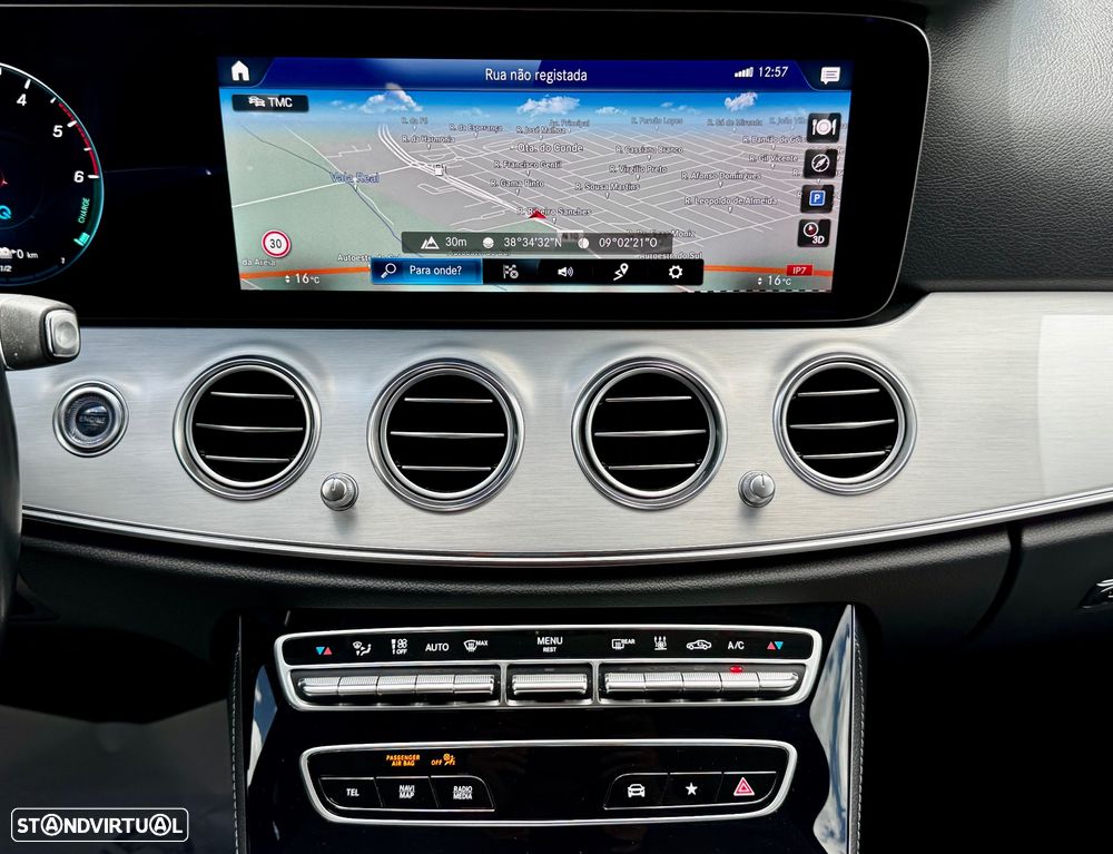 Mercedes-Benz E 300 de 4Matic 9G-TRONIC Avantgarde - 19