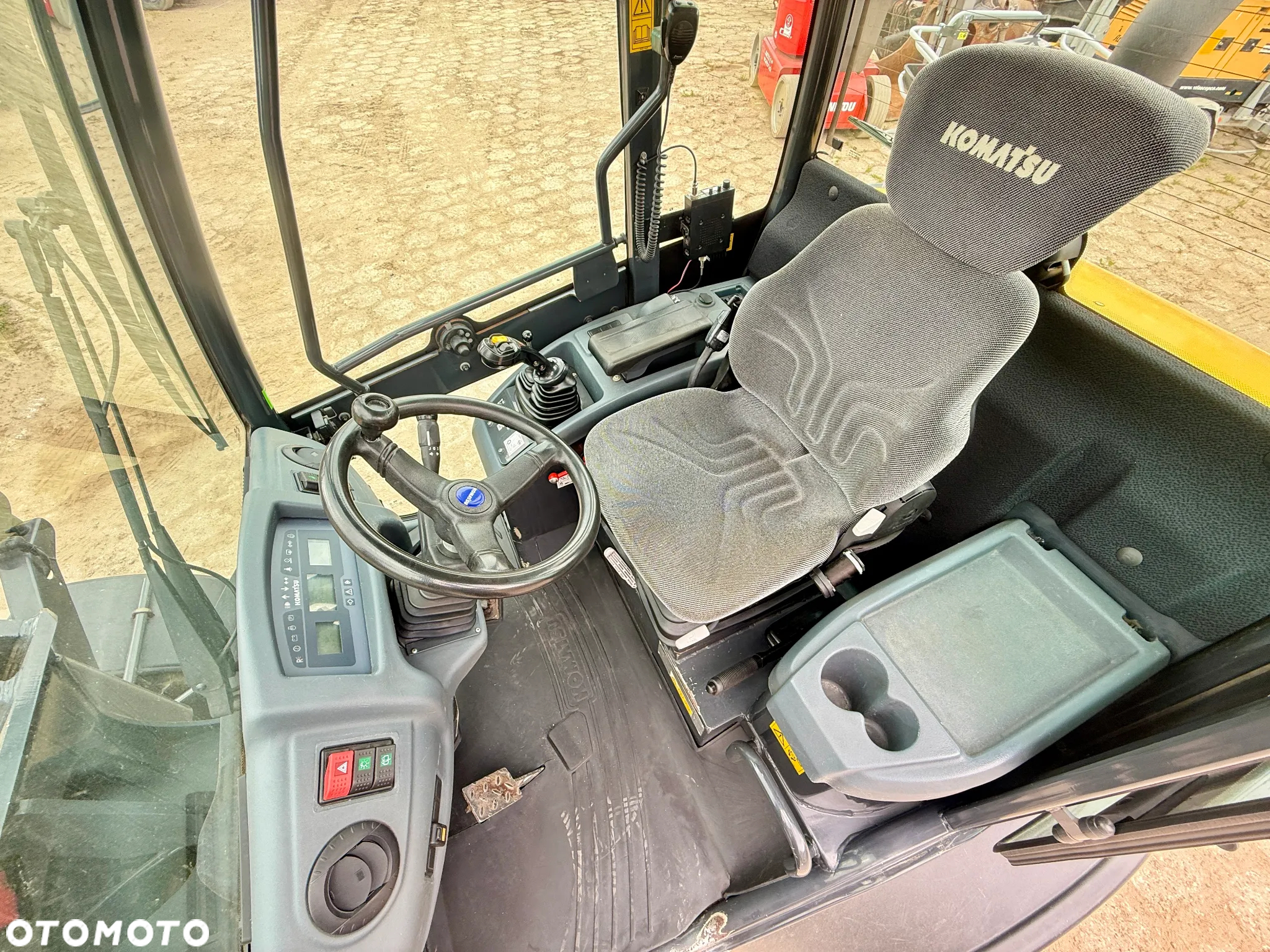 Komatsu ładowarka kołowa przegubowa WA80 centralne smarowanie NOWE opony - 16