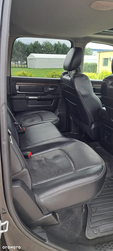 RAM 1500 Crew Cab Laramie - 4