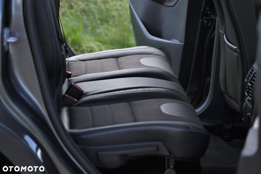 Ford Kuga - 3