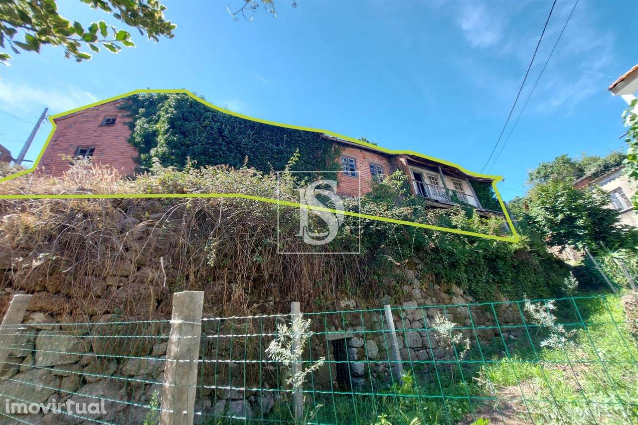 Moradia para Restaurar T2 Venda em Santiago de Besteiros,Tondela - Grande imagem: 2/7