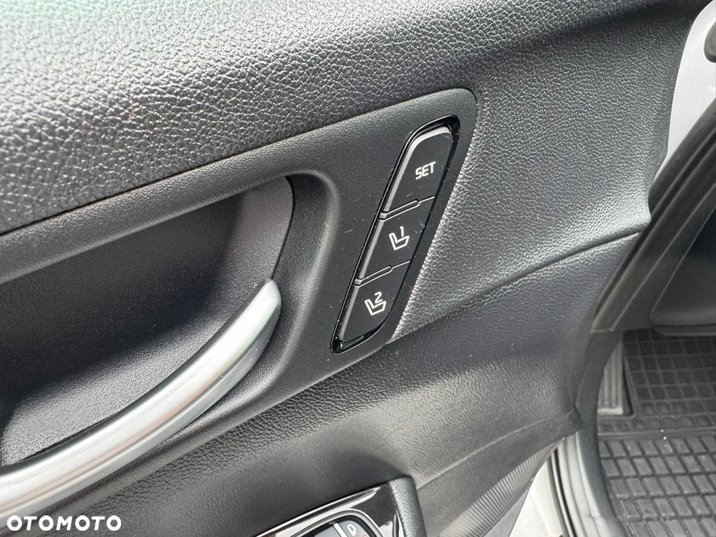 Kia Optima Plug-in Hybrid - 14