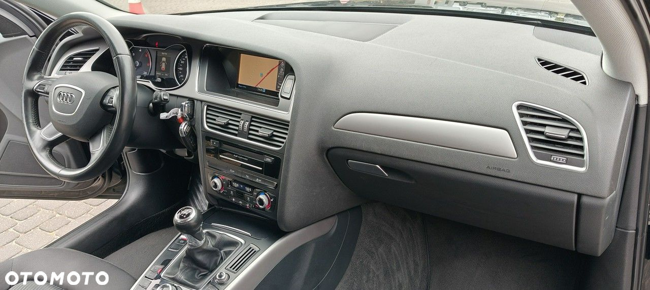 Audi A4 Avant 2.0 TDI ultra DPF Attraction - 11