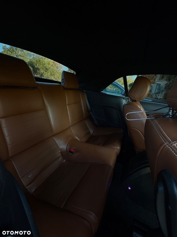 Ford Mustang 3.7 V6 - 13