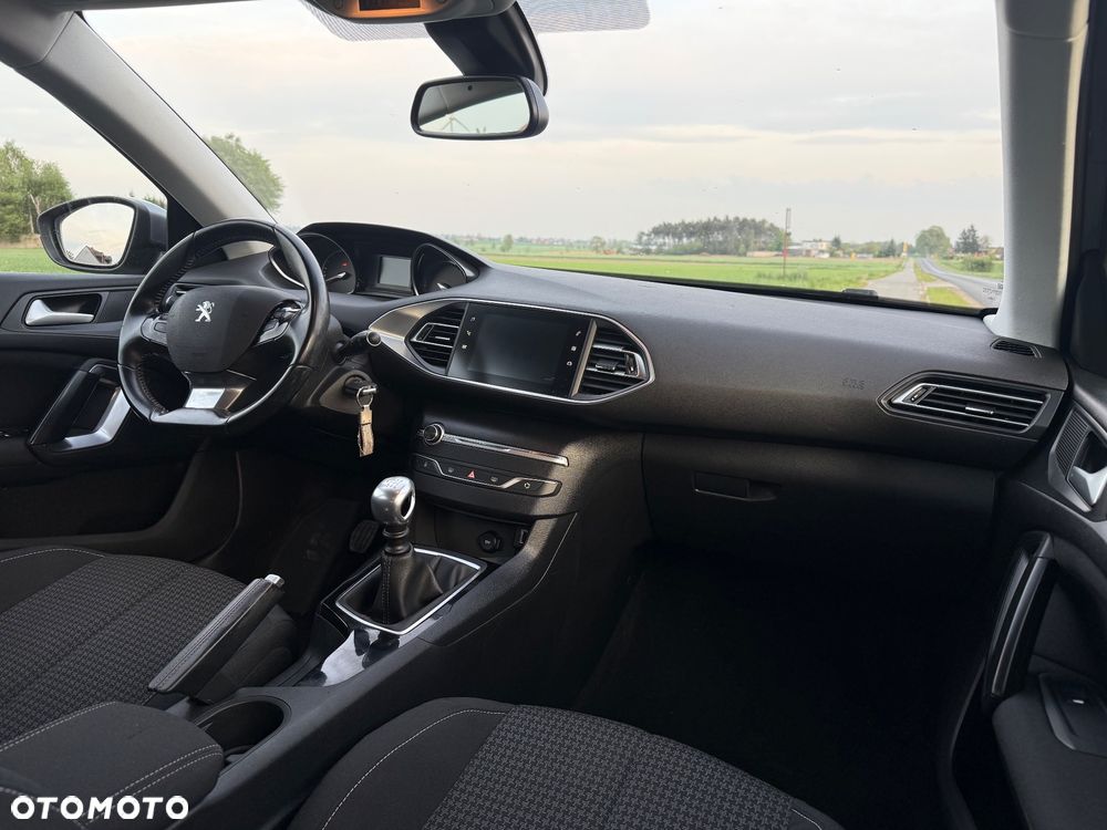 Peugeot 308 BlueHDi 130 Stop & Start Active - 15
