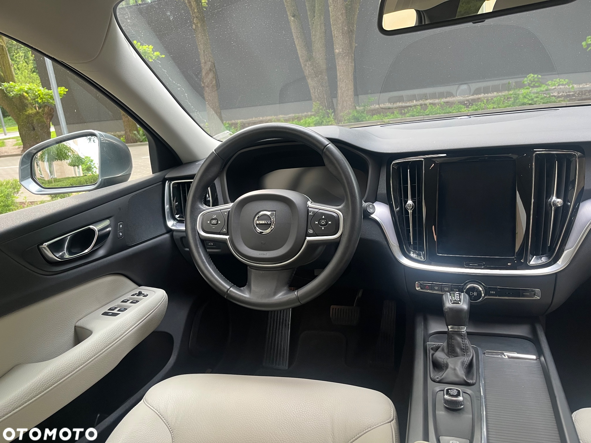 Volvo V60 T5 Geartronic Momentum Pro - 10