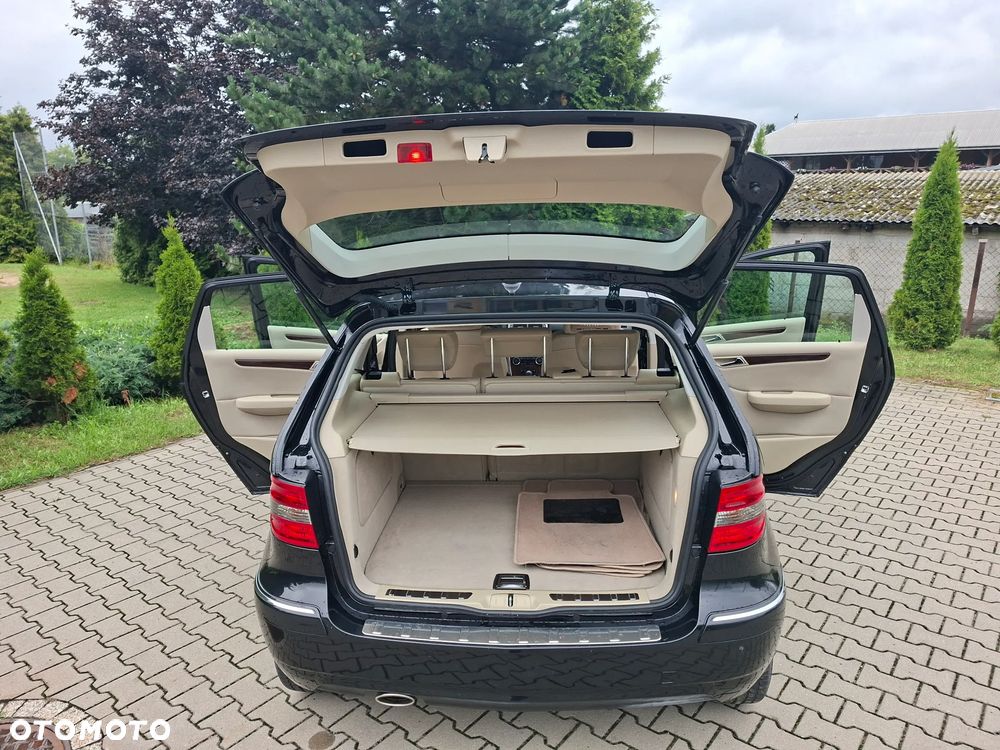 Mercedes-Benz Klasa B 200 Autotronic Special Edition - 17