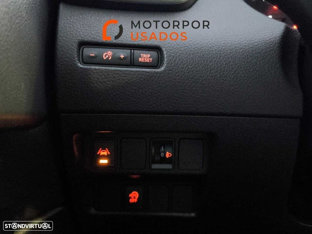 Nissan Qashqai 1.3 DIG-T N-Connecta - 20