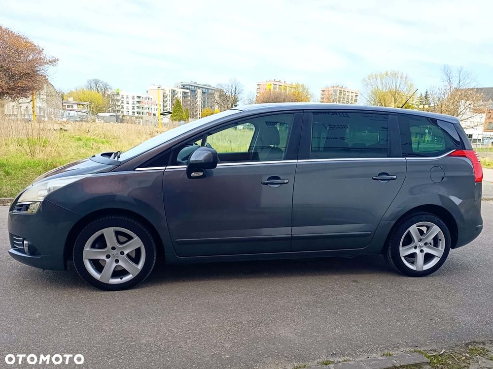Peugeot 5008 155 THP Family Plus - 21
