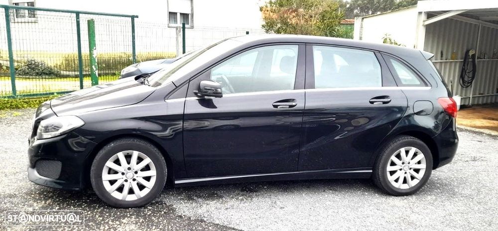 Mercedes-Benz B 180 d Urban - 3