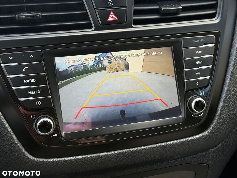 Hyundai i20 1.4 Intro Edition - 27