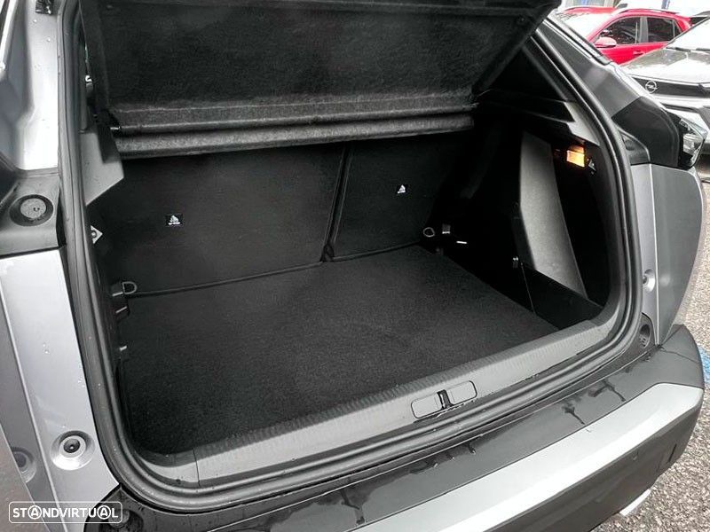 Peugeot 2008 1.2 Hybrid Allure e-DCS6 - 7