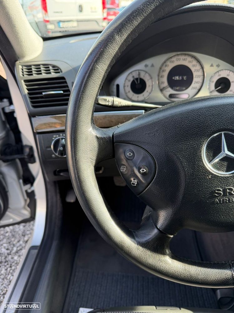 Mercedes-Benz E 220 CDI Avantgarde - 28