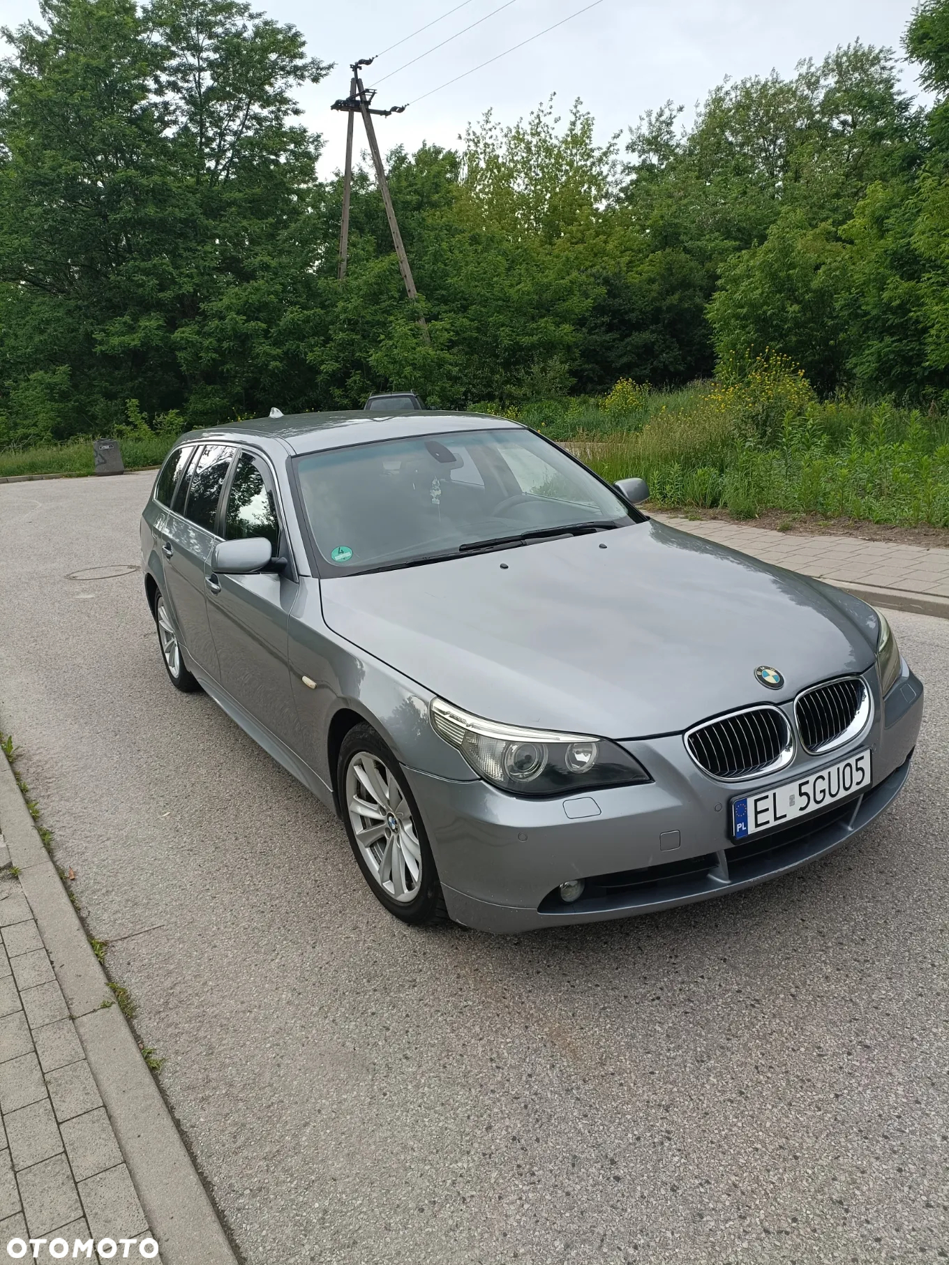 BMW Seria 5 525d Touring - 2