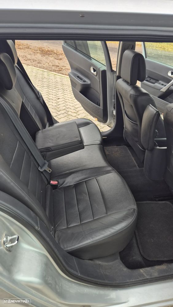 Renault Mégane Break 1.5 dCi Confort - 10