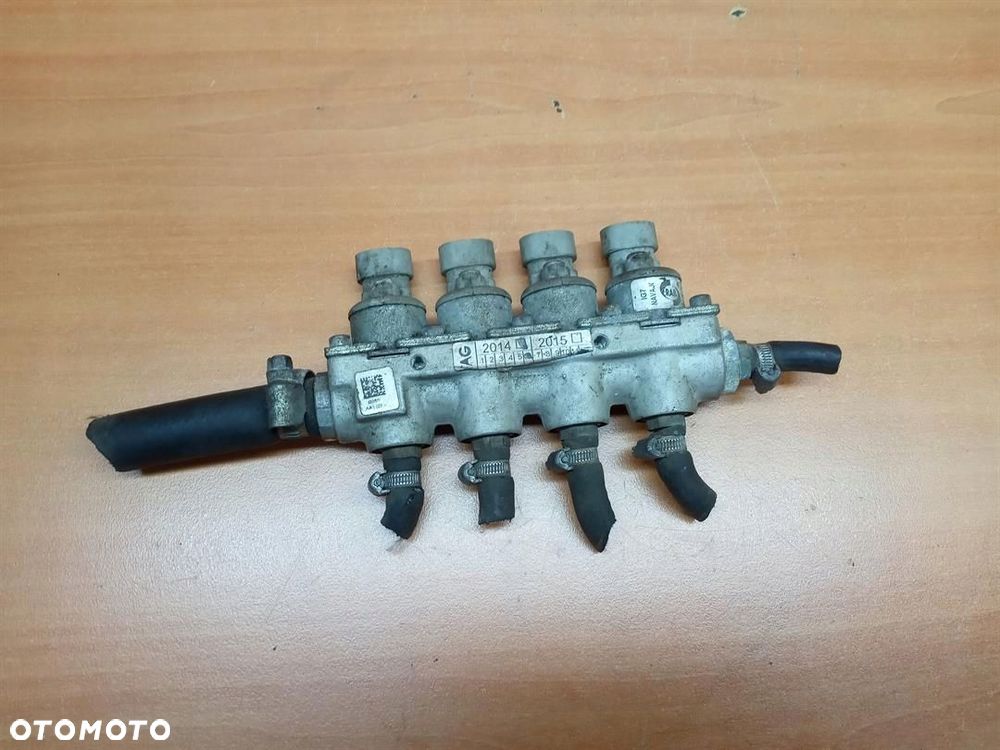 LISTWA WTRYSKOWA GAZU LPG RAIL 67R014893 - 1