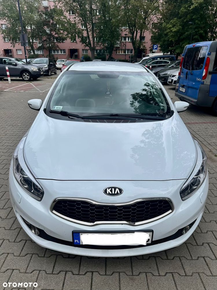 Kia Ceed 1.6 GDI XL - 1