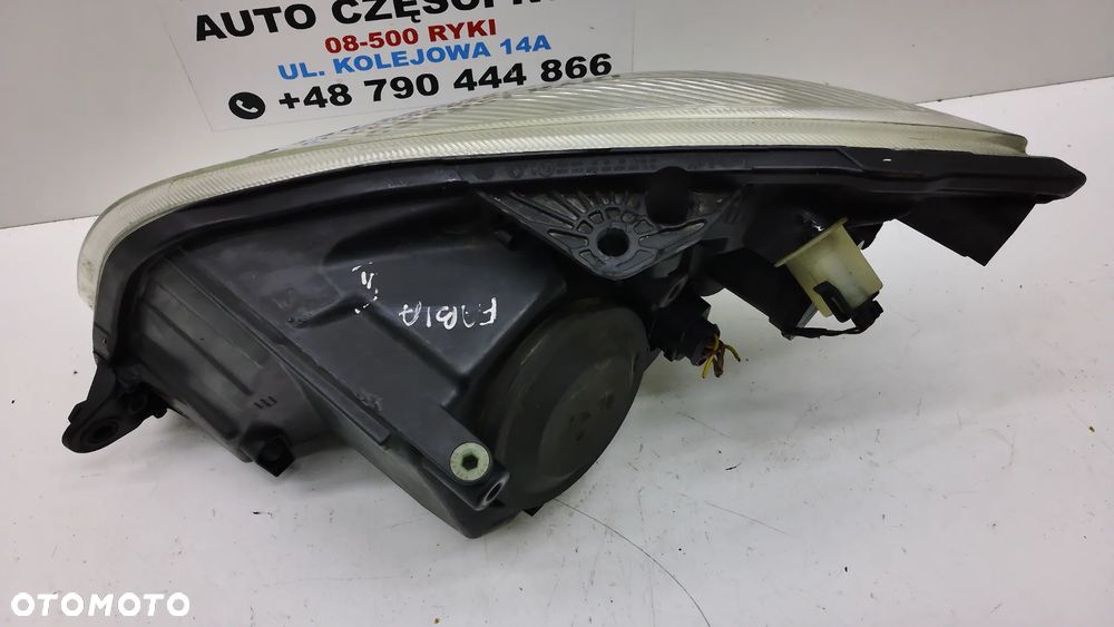 Skoda Fabia II Lampa Przód Lewa Prawa - 10