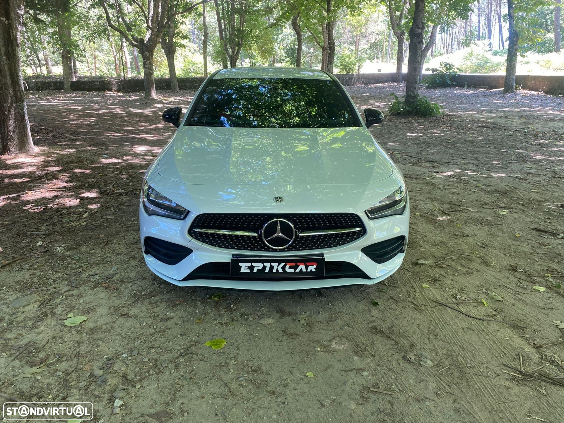 Mercedes-Benz CLA 250 e Shooting Brake AMG Line - 11